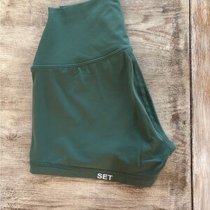 SET active shorts